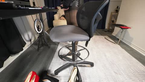 MISS SISSY CHERI online show from January 2, 2:46 pm