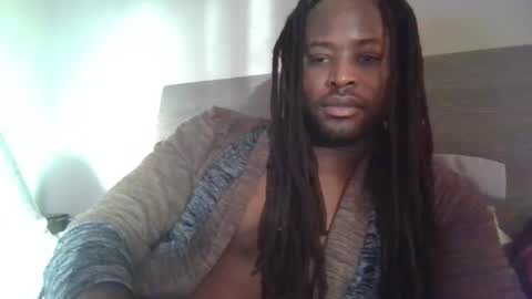 So Fresh online show from December 13, 8:04 pm