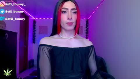 soffi_bunny_ online show from June 20, 10:32 am