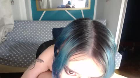 Snapshot of soffiaha_lor chatting on December 2, 8:50 pm Soffia online show from December 2, 8:50 pm