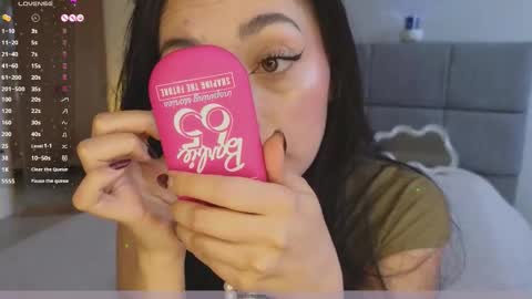 IG Soffimoon   I THANK YOU FOR LEAVING YOUR FOLLOW online show from February 11, 8:45 pm