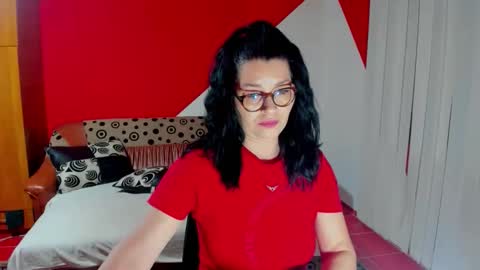 Soffy online show from November 21, 2:04 pm