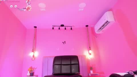    online show from October 3, 5:27 am