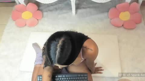 Sofia fantasyy  Online 0700 to 1400 gmt-5 online show from June 1, 12:06 pm