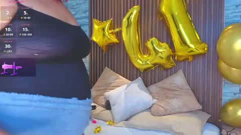 sofia_gutierrez_x online show from June 9, 8:08 pm