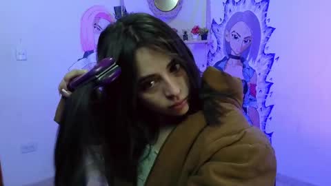 sofia_lara28 online show from May 7, 12:34 pm