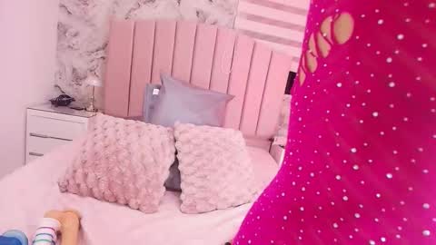 Sofia online show from December 17, 3:13 am