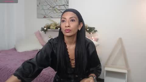 Sofi online show from December 15, 10:17 pm