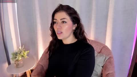 Snapshot of sofia_wilson_ chatting on February 26, 12:49 pm Sofia Wilson online show from February 26, 12:49 pm