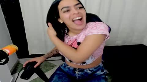 sofia online show from February 20, 2:51 am