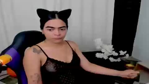 sofia online show from February 16, 1:14 am