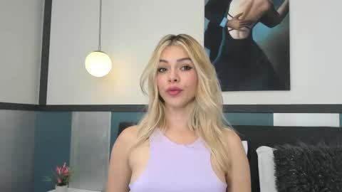 Sofia online show from November 18, 7:39 pm