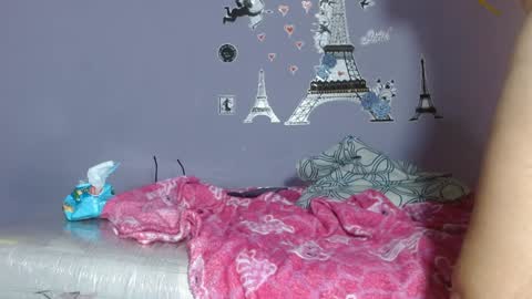 SOFIA  online show from December 25, 11:53 pm