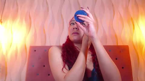 Sofi online show from November 25, 2:38 pm