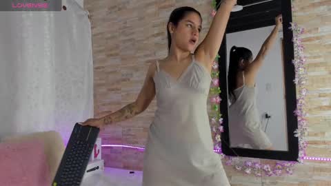 Danna Sofia online show from January 12, 1:11 am