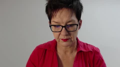 Sofie Velvet online show from September 13, 5:32 am