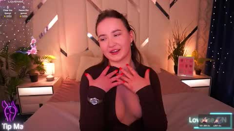 Sofie online show from February 6, 12:03 am