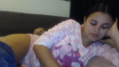 Snapshot of sofigarcia17 chatting on October 20, 2:05 am sofi online show from October 20, 2:05 am