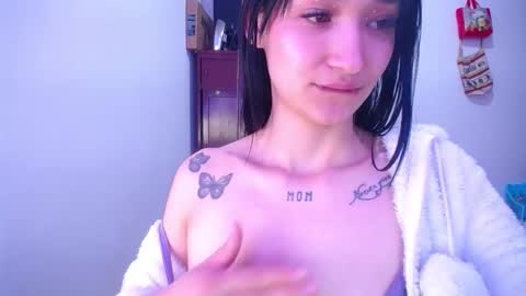 sofii_cute01 online show from December 4, 5:07 am