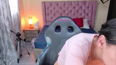 sofii_cute01 online show from February 5, 12:31 pm