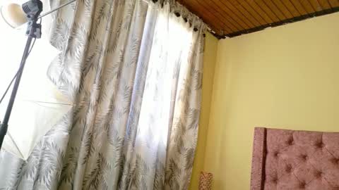 sofii_cute01 online show from February 21, 12:30 pm