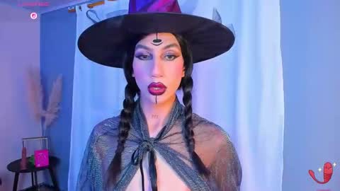 Sofi online show from October 31, 1:44 pm