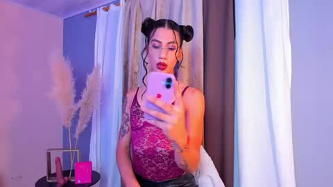 Sofi online show from October 6, 1:18 pm