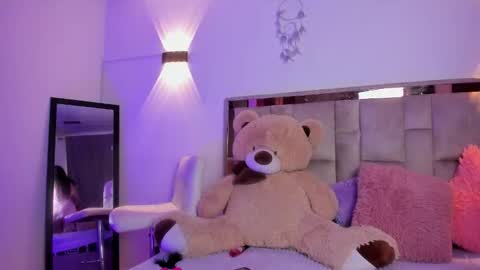 sofiscoot online show from March 21, 6:45 pm