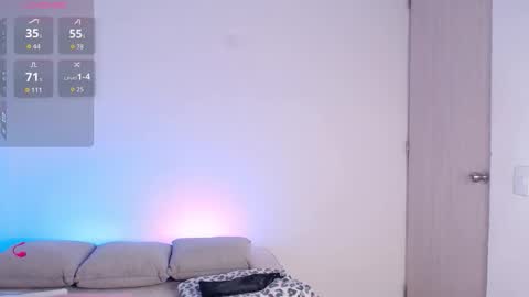 Lau  online show from February 28, 10:36 pm