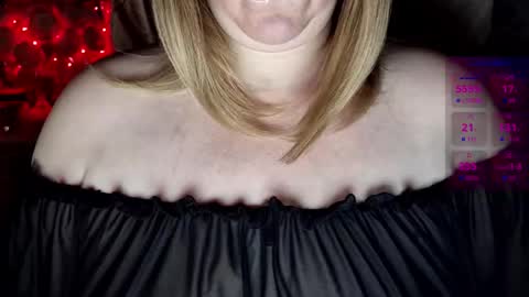 Hi Im Sofia             online show from November 19, 1:10 pm