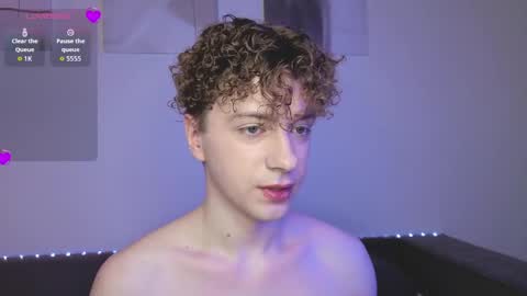 Angel online show from April 1, 5:21 pm