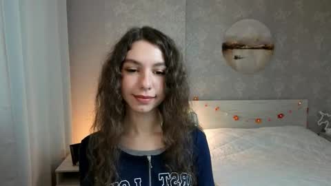 Kelly online show from November 10, 3:04 pm