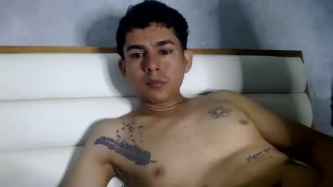 Snapshot of sohan_le chatting on October 17, 3:10 am David online show from October 17, 3:10 am
