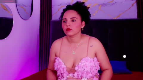 Sol Latiana online show from May 8, 2:12 pm