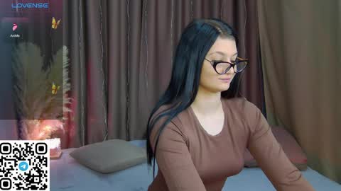 Sonya online show from April 2, 1:24 am