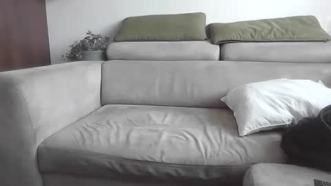 Sole Obedient online show from September 28, 7:28 am