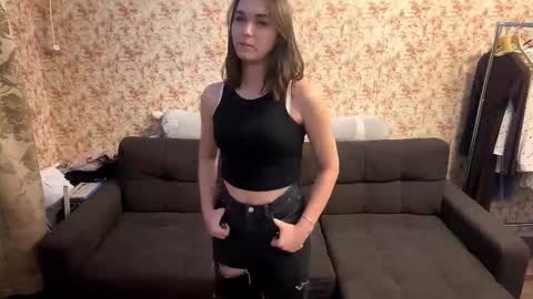 Hello My name is Jane  im new model here and little but shy but curious. online show from October 7, 4:14 pm