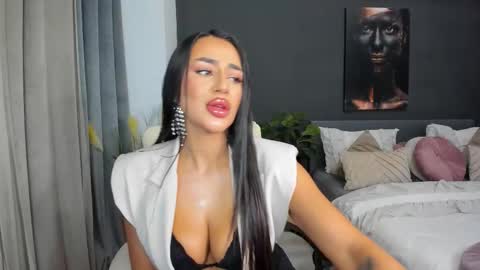 Snapshot of sonia__rey chatting on October 12, 12:14 am Sonia Rey online show from October 12, 12:14 am