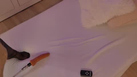 sonia_secrets online show from February 3, 7:02 am