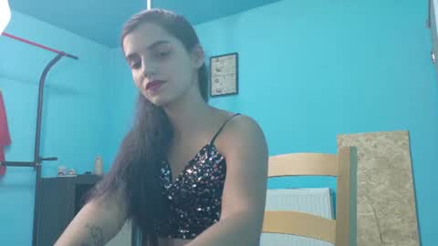 Sonia online show from June 19, 6:03 pm
