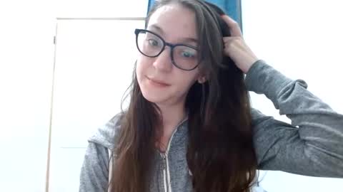 SonyaSays online show from February 10, 2:03 am