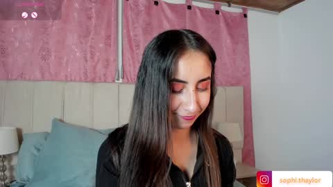 sophi online show from January 30, 3:40 pm