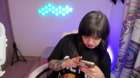 sophia_grants online show from October 29, 5:42 am