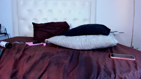 Sophia Harper online show from January 8, 6:20 pm