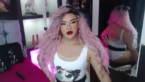 sophia_hott01 online show from September 29, 7:57 pm