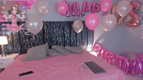 Snapshot of sophia_lemos chatting on October 2, 1:54 pm Sofia  online show from October 2, 1:54 pm