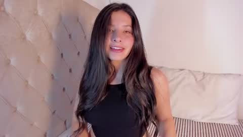 Sophia online show from July 6, 5:04 pm