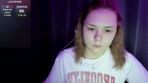 Sophia online show from March 1, 1:04 pm