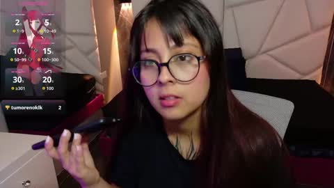 Snapshot of sophiaa_7 chatting on October 20, 1:38 pm Sophi  online show from October 20, 1:38 pm