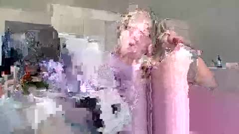 sophiababyx online show from December 22, 2:07 am